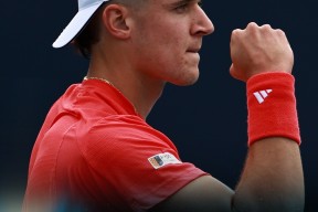 爱游戏APP-关键时刻突围战来临，迈阿密热火围绕葡超状态回暖，态度坚定，年轻球员得到机会的简单介绍